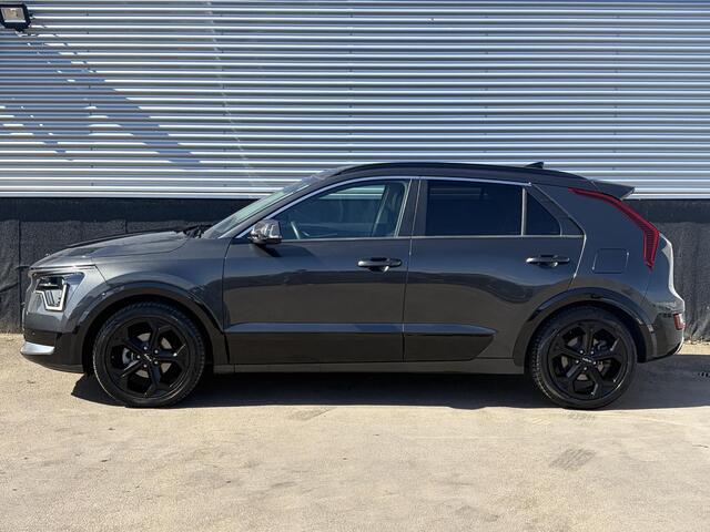 KIA Niro 1.6 GDi Hybrid DynamicPlusLine Trekhaak, Navigatie, 18" LMV, Stoel- & Stuurwiel verwarmd, Privacy glass, Parkeersensoren, Herman/Kardon, Elek. bestuurdersstoel