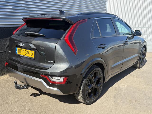 KIA Niro 1.6 GDi Hybrid DynamicPlusLine Trekhaak, Navigatie, 18" LMV, Stoel- & Stuurwiel verwarmd, Privacy glass, Parkeersensoren, Herman/Kardon, Elek. bestuurdersstoel
