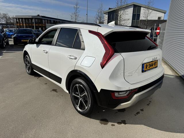 KIA Niro 1.6 GDi Hybrid DynamicPlusLine 12-2022 | Sunroof | Stoel&Stuurverw. | Privacy glass