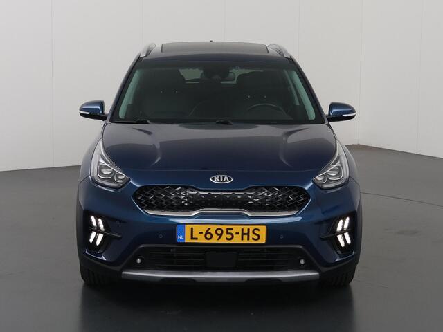 KIA Niro 1.6 GDi Hybrid ExecutiveLine | Trekhaak | Panoramadak | Lederen Bekleding | JBL Audio | Dodehoekdetectie | Stoel/Stuurwielverwarming | Stoelventilatie | Elektrisch bedienbare bestuurdersstoel met geheugenfunctie