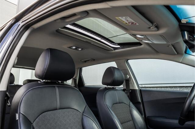 KIA Niro 1.6 GDi Hybrid DynamicLine Glazendak / Style pakket / 1e eigenaar / Camera /