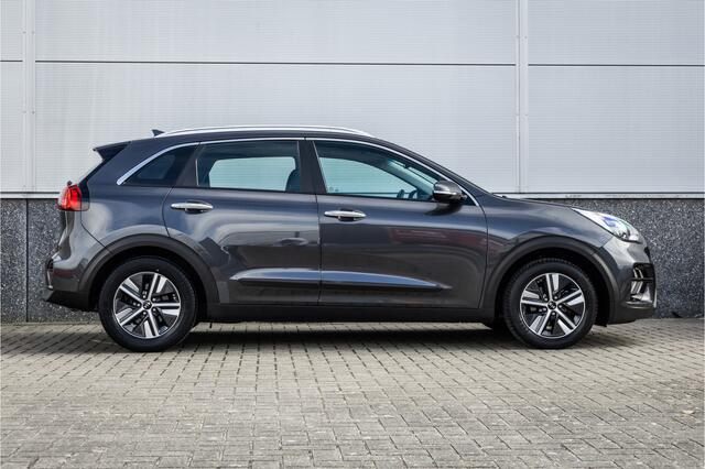 KIA Niro 1.6 GDi Hybrid DynamicLine Glazendak / Style pakket / 1e eigenaar / Camera /