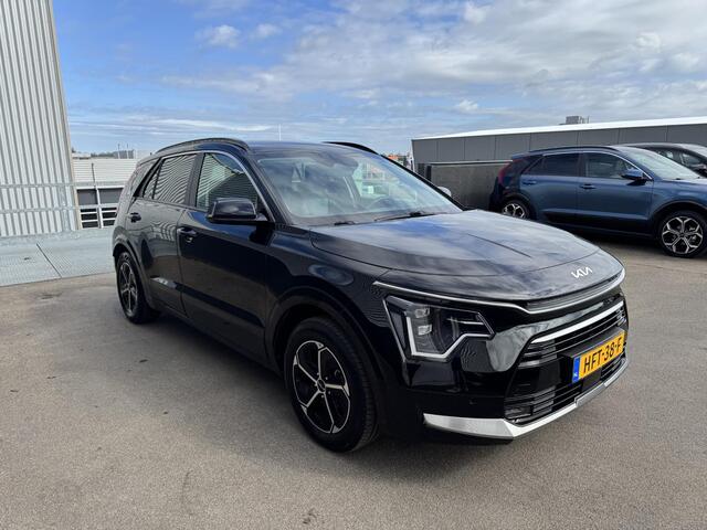 KIA Niro 1.6 GDi Hybrid DynamicPlusLine Edition Trekhaak, Lederen bekleding, Stoel- & Stuurwiel verwarmd, Navigatie, Parkeersensoren