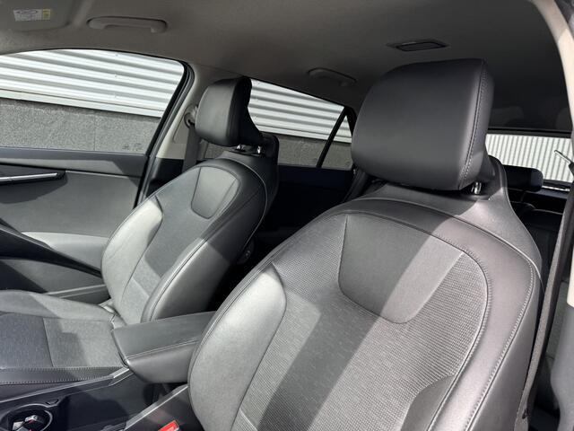 KIA Niro 1.6 GDi Hybrid DynamicPlusLine Edition Trekhaak, Lederen bekleding, Stoel- & Stuurwiel verwarmd, Navigatie, Parkeersensoren