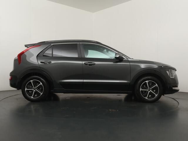 KIA Niro 1.6 GDi Hybrid DynamicPlusLine - Stoel / Stuurwielverwarming - Elektrische achterklep - Navigatie - ACC - Led verlichting - Fabrieksgarantie tot 03-2032