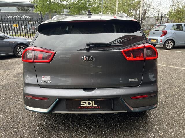 KIA Niro 1.6 GDi PHEV DynamicPlusLine // ADAPT. CRUISE // HALF LEDER // DODEHOEK // CAMERA // NAVI+CARPLAY // STUUR+STOELVERWARMING //