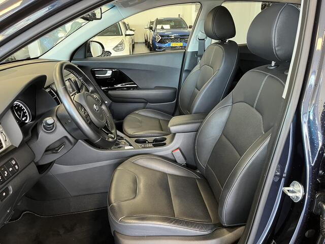 KIA Niro 1.6 GDi Hybrid ExecutiveLine ,Trekhaak ,Stoelverwarming -én Verkoeling, JBL audio, Stoelwarming achter, LMV 18-Inch, AchteruitrijCamera, Adaptieve CruiseControl