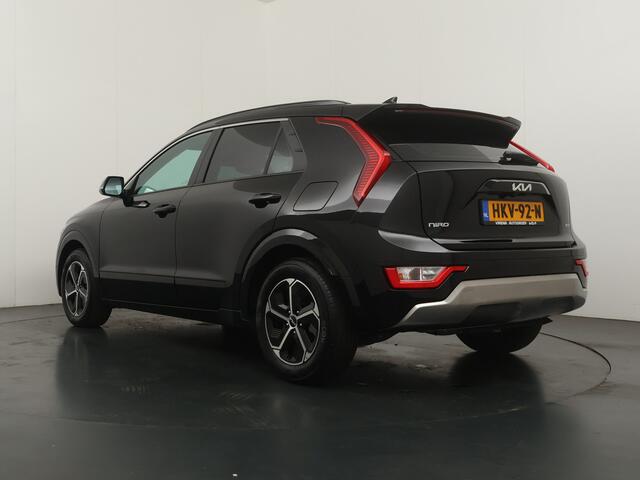KIA Niro 1.6 GDi Hybrid DynamicLine Navigatie - Achteruitrijcamera - Apple & Android Carplay - Climate Control - Virena zekerheidspakket ¤ 895,-