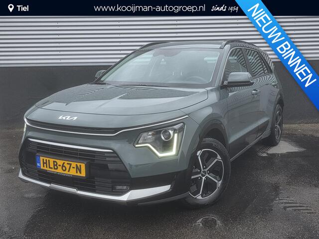 KIA Niro 1.6 GDi Hybrid DynamicLine Navigatie, Smart Key, Parkeersensoren voor + achter, Achteruitrijcamera, Climate control, BTW-auto, NL-auto
