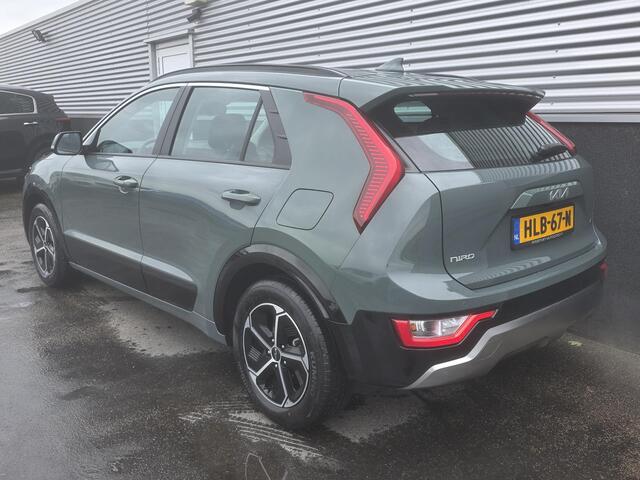 KIA Niro 1.6 GDi Hybrid DynamicLine Navigatie, Smart Key, Parkeersensoren voor + achter, Achteruitrijcamera, Climate control, BTW-auto, NL-auto