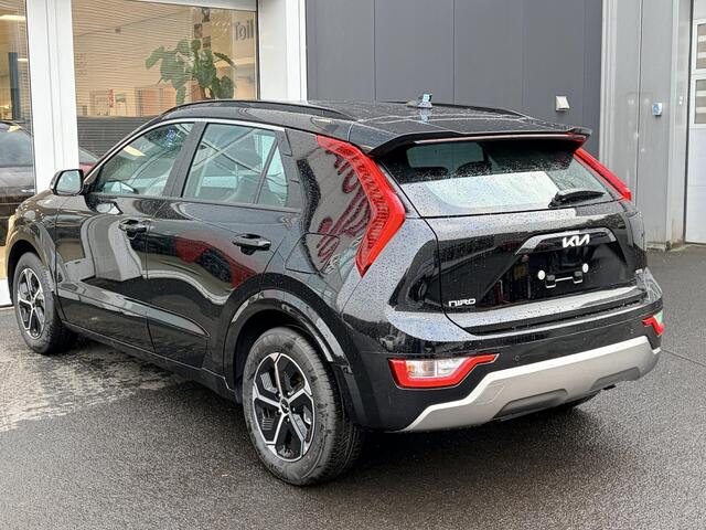 KIA Niro 1.6 GDi Hybrid DynamicLine Direct Leverbaar | Nu extra scherp geprijsd! Rijklaar vanaf ¤. 33.895,= incl. inruilpremie | Navigatie | Camera | Adaptieve cruise control