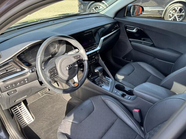 KIA Niro 1.6 GDi Hybrid DynamicPlusLine / Navi / Applecarplay/AndroidAuto / Camera / Sportvelgen /