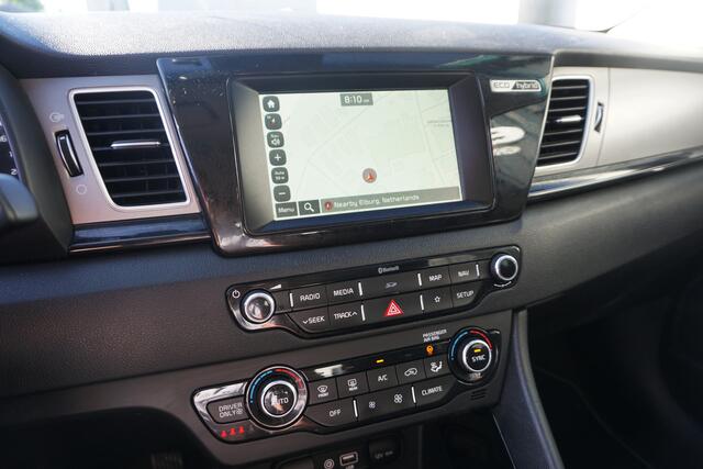 KIA Niro 1.6 GDi Hybrid DynamicLine | TREKHAAK | DEALERONDERHOUDEN | CAMERA | ECC |CARPLAY |