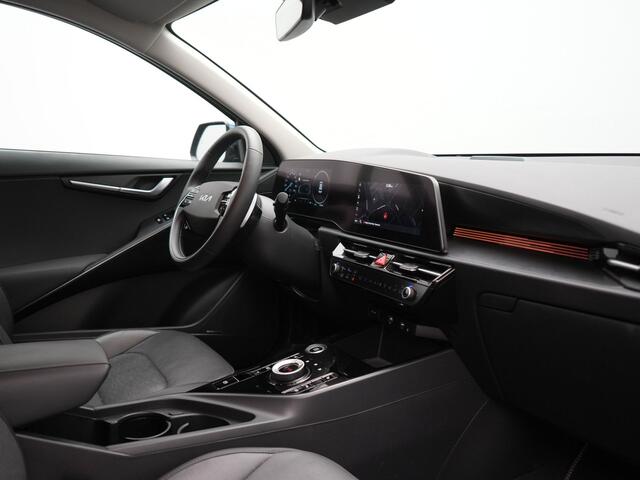 KIA Niro 1.6 GDi DynamicLine PHEV 182pk Dealer O.H. | Adaptive Cruise | Camera | Lederen Sportstoelen & Stuur Verwarmd | Keyless | Blis | Sfeerverlichting | Apple Carplay | Navigatie | DAB | Virtual | 18"L.M | Plug In Hybrid |