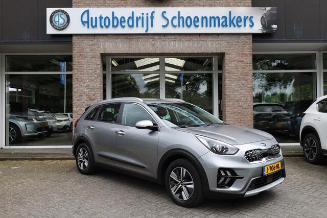 KIA Niro 1.6 GDi Hybrid DynamicLine DEALERONH. NAP TREKHAAK CAMERA CARPLAY HALF-LEER ACC DAB NAVI CLIMA 2XPDC LMV SUPER NETJES!!