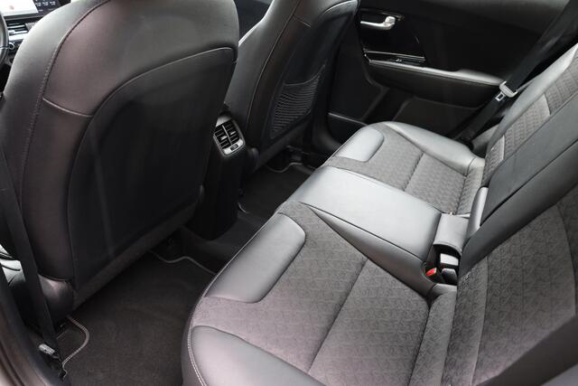 KIA Niro 1.6 GDi Hybrid DynamicLine DEALERONH. NAP TREKHAAK CAMERA CARPLAY HALF-LEER ACC DAB NAVI CLIMA 2XPDC LMV SUPER NETJES!!