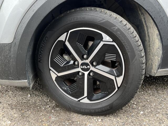 KIA Niro 1.6 GDi Hybrid ComfortLine // NAVI // CLIMA // ADAPTIVE CRUISE // CAMERA // KEY LESS // ALL SEASON BANDEN //