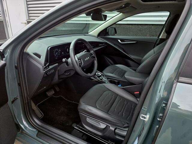 KIA Niro 1.6 GDi Hybrid DynamicPlusLine Schuif/kanteldak, Trekhaak, Nieuw geleverd en dealeronderhouden, Stoel- & Stuurwiel verwarmd, Dodehoekdetectie
