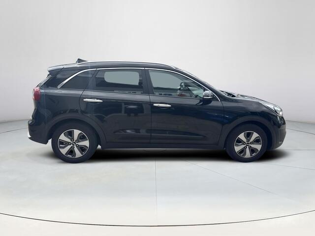 KIA Niro 1.6 GDi Hybrid DynamicPlusLine Leder Stoelverwarming Stuurverwarming navigatie Camera trekhaak