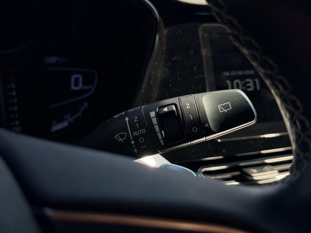 KIA Niro 1.6 GDi PHEV ExecutiveLine | Lederen bekleding | Apple/Android carplay | Camera | Dealeronderhouden