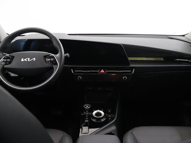 KIA Niro 1.6 GDi Hybrid DynamicPlusLine Edition | 18" lichtmetalen velgen | Elektrisch verstelbare bestuurdersstoel | Stoel/Stuurwielverwarming | LED Koplampen | Elektrisch bedienbare achterklep |