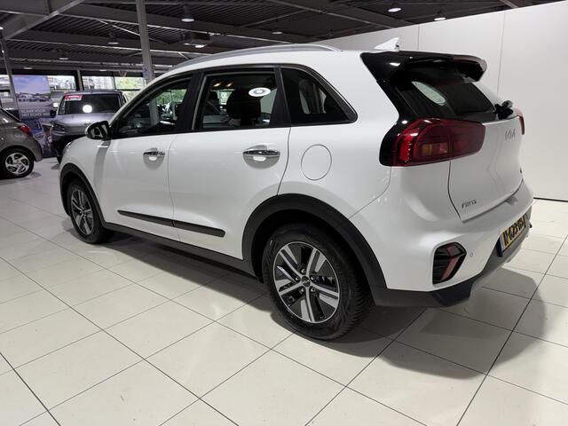 KIA Niro 1.6 GDi Hybrid DynamicLine Apple Carplay/Android Auto, Navigatie, Camera.