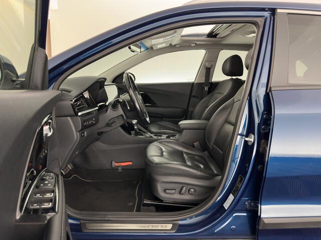 KIA Niro 1.6 GDi Hybrid ExecutiveLine (INCL.BTW) Aut. *PANO | LEATHER | FULL-LED | NAVI-FULLMAP | DIGI-COCKPIT | HEATED-COMFORTSEATS | CAMERA | DAB+ | KEYLESS | ECC | SHIFTPADDLES | ADAPTIVE-CRUISE | LANE-ASSIST | TOWBAR | 18"AL