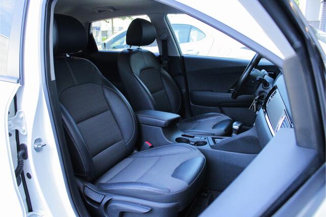 KIA Niro 1.6 GDi PHEV DynamicLine |Apple/Android|parkeersensoren|leder|ACC|navigatie|