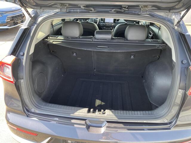 KIA Niro 1.6 GDi Hybrid DynamicPlusLine Navigatie, Apple CarPlay/Android Auto, JBL audio, dodehoek detectie, Elek. verst. bestuurdersstoel, achteruitrij camera, parkeersensoren, draadloze telefoonlader