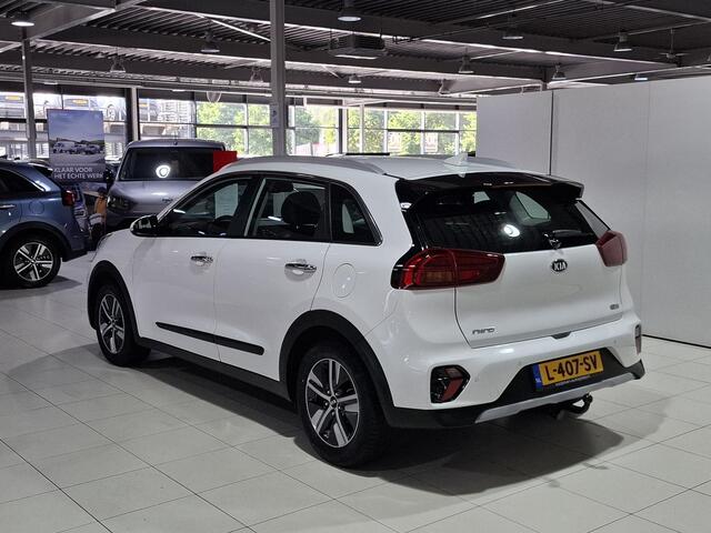 KIA Niro 1.6 GDi Hybrid DynamicLine Apple Carplay/Android Auto, Navigatie, Camera.