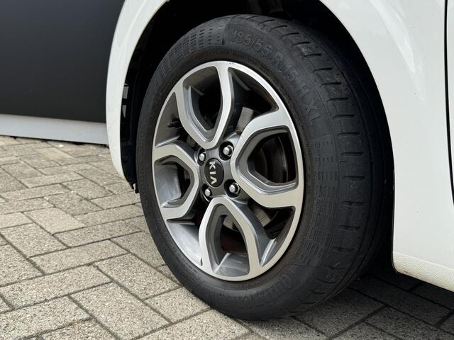 KIA PICANTO 1.0 MPi DynamicPlusLine | Navigatie | Apple Carplay | 15inch Lichtmetaal | Achteruitrijcamera | Automatische Airco
