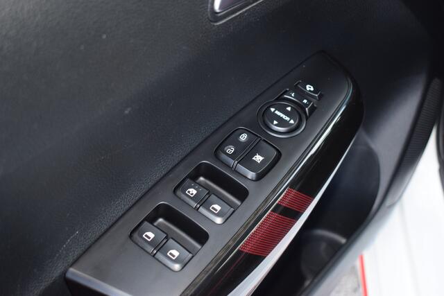 KIA PICANTO 1.2i-16V ISG GT-Line 5-Drs | Cruise Control | Navigatie | Camera | Stoel+StuurVerwarming | 16"LMV | 32.111km | Tot 10Jr. Kia-Garantie