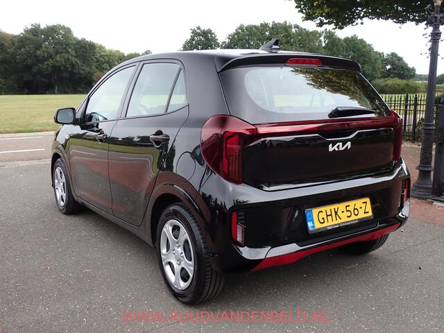 KIA PICANTO 1.0 DynamicLine !! NIEUW MODEL !! CARPLAY/CAMERA/NAVIGATIE/LED