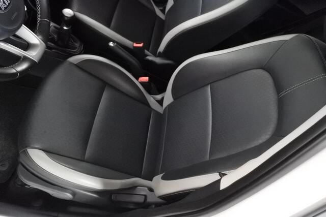 KIA PICANTO 1.0 CVVT Design Edition Cruise CAM Carplay NAV Leer