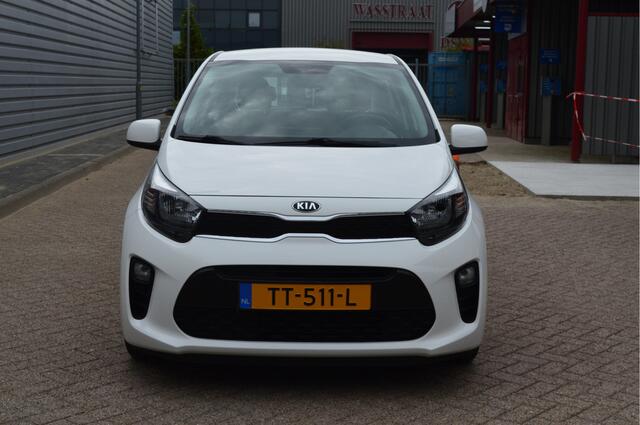 KIA PICANTO 1.0 CVVT ComfortPlusLine Navigator Opm: Afn. trekhaak, Navi, Airco, Carplay, Camera, Etc... Rijklaar! All-in prijs.