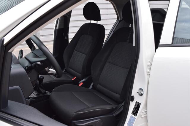 KIA PICANTO 1.0 CVVT ComfortPlusLine Navigator Opm: Afn. trekhaak, Navi, Airco, Carplay, Camera, Etc... Rijklaar! All-in prijs.