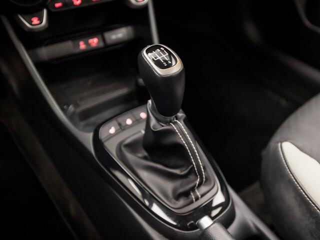 KIA PICANTO 1.0 T-GDI X-Line (APPLE CARPLAY, NAVIGATIE, LEDER, CAMERA, STUUR/STOELVERWARMING, SPORTSTOELEN, LM VELGEN, KEYLESS, GETINT GLAS, DAB+, NIEUWSTAAT)