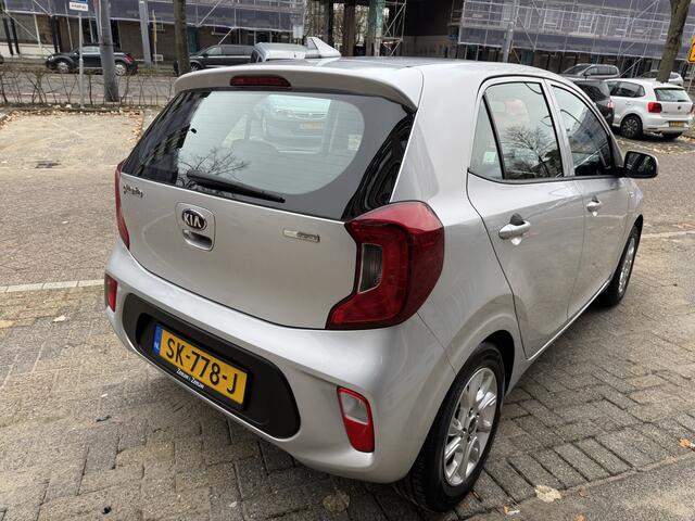 KIA PICANTO 1.0 CVVT ComfortPlusLine Navigator 66030KM! NAP | Navigatie | Apple Carplay | Cruise Control | Achteruitrijcamera | Lichtmetalen Velgen | Dealeronderhouden |