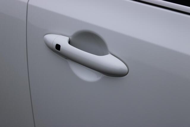 KIA PICANTO 1.0 DPI GT-Line Navigatie / Camera / stuur+stoel Verwarming / Schuifdak