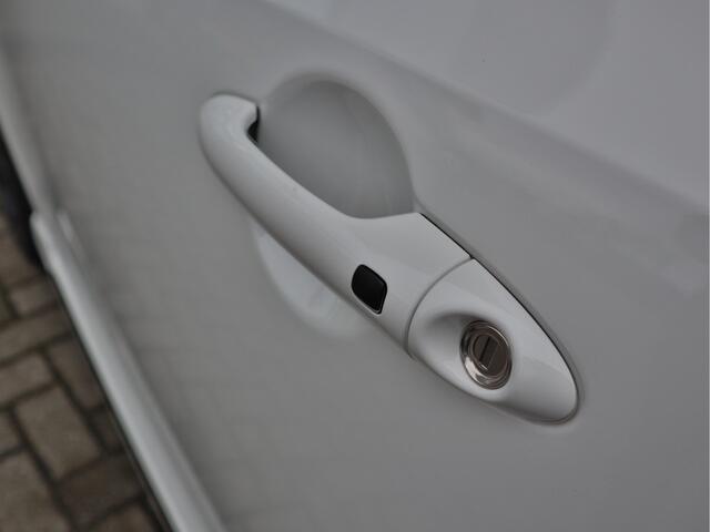 KIA PICANTO 1.0 DPI GT-Line | Navigatie | Camera | Schuif/Kantel Dak | Cruise Control | Keyless | LED | Tot 10jr.Garantie |