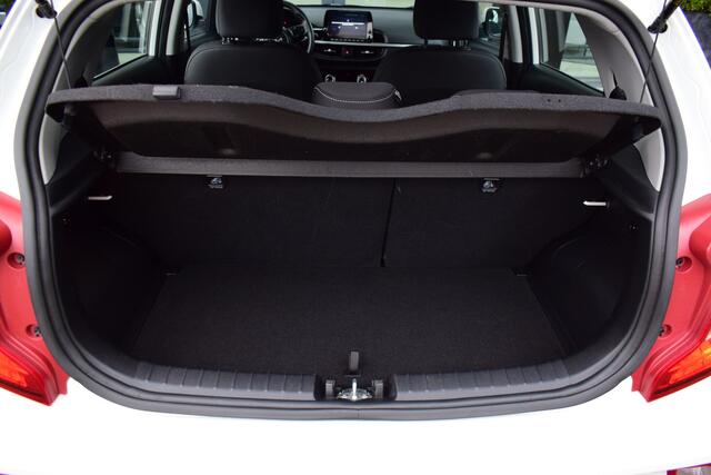 KIA PICANTO 1.0 DPi DynamicPlusLine | Automaat | Parkeersensoren | Navigatie | Camera | 15" Lichtmetalen velgen | Tot 10Jr. Kia-Garantie