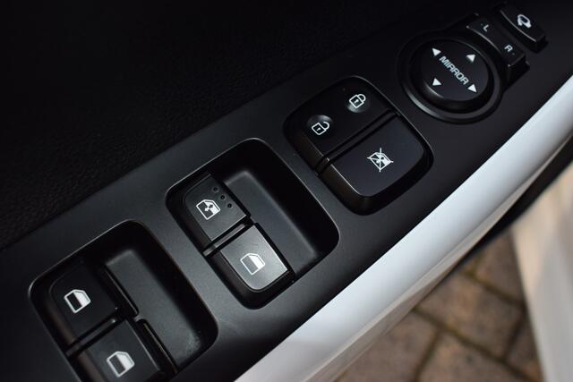 KIA PICANTO 1.0 CVVT Design Edition | Camera | Airco | Navigatie | Tot 10Jr. Kia Garantie Geldig t/m 09-02-2028