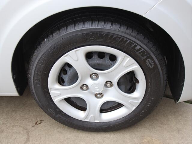 KIA PICANTO 1.0 CVVT EconomyPlusLine Bluetooth, NL-auto, Airco, Nw APK Prijspakker!