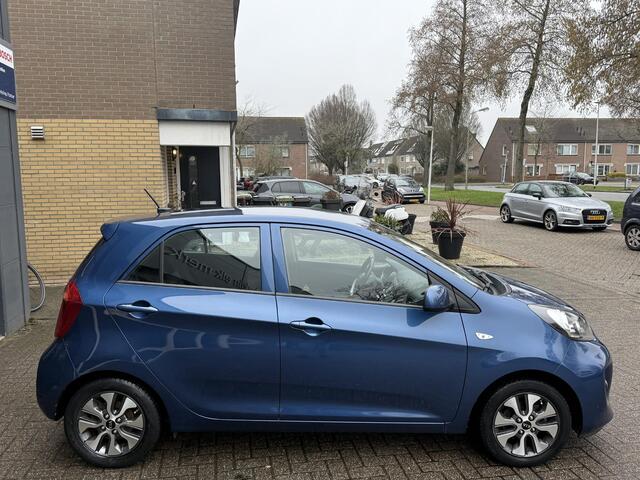 KIA PICANTO 1.0 CVVT EconomyPlusLineNavigator / Airco/ Navigatie/ Camera/ Elektrische ramen/ LMV