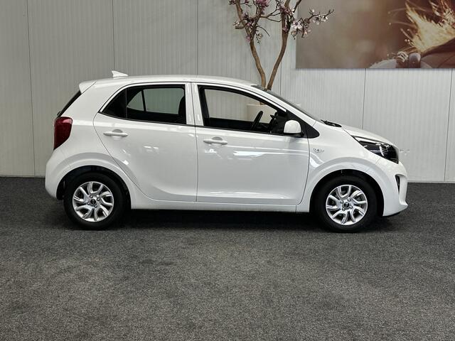 KIA PICANTO 1.0 CVVT COMFORTPLUSLINE NAVIGATOR NAVIGATIE APPLE CARPLAY/ANDROID BLUETOOTH TELEFOON MEDIA VOORBEREIDING ACHTERUITRIJCAMERA ZEER MOOI !! 3010