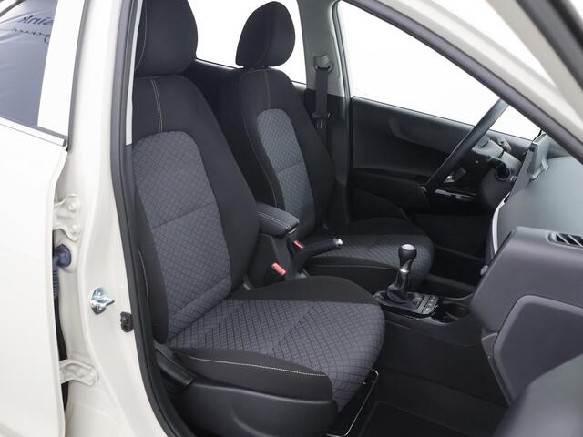 KIA PICANTO 1.0 DPI ExecutiveLine | 4-zits | Stoelverwarming | Achteruitrijcamera | LED Koplampen | Navigatie | Stuurwiel verwarmd |