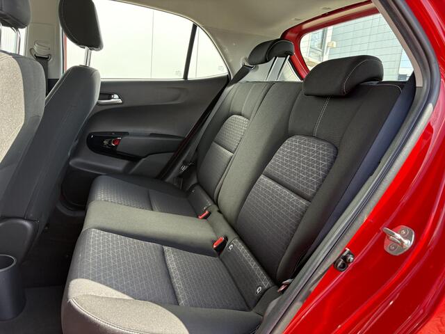 KIA PICANTO 1.0 DPi DynamicLine / Dealer onderhouden / Apple Carplay/Android Auto / Achteruitrijcamera / Navigatie / Airco / Cruise Control /