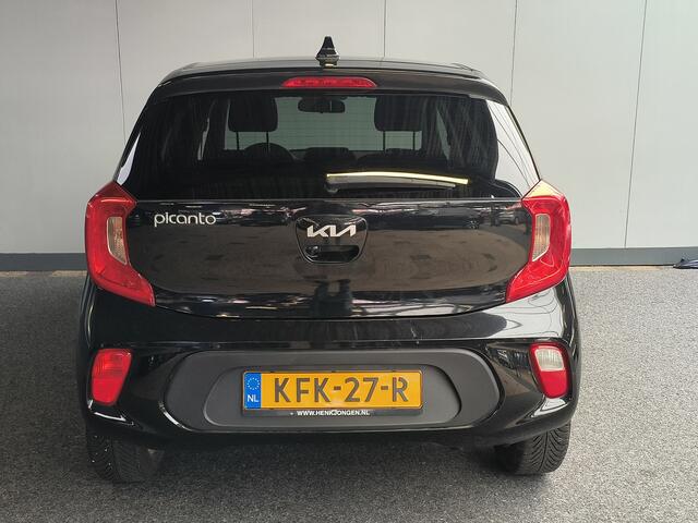 KIA PICANTO 1.0 DPi DynamicLine AUTOMAAT uit 2023 Rijklaar + Fabrieksgarantie Henk Jongen Auto's in Helmond, al 50 jaar service zoals 't hoort!