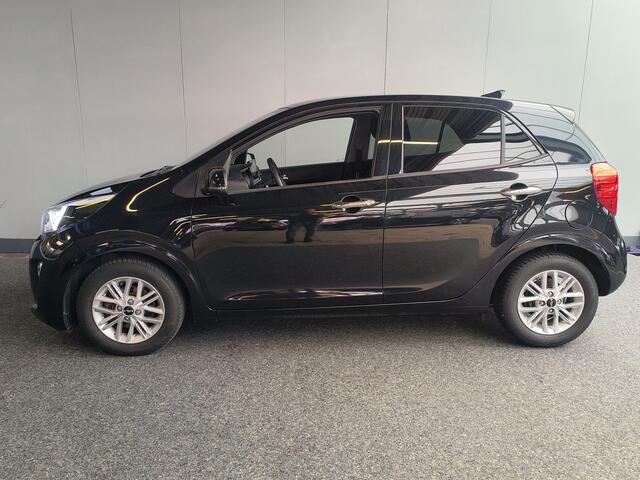 KIA PICANTO 1.0 DPi DynamicLine AUTOMAAT uit 2023 Rijklaar + Fabrieksgarantie Henk Jongen Auto's in Helmond, al 50 jaar service zoals 't hoort!