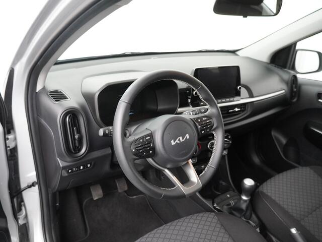 KIA PICANTO 1.0 DPI DynamicLine - Airco - Cruise Control - Navigatie - DAB- Apple Carplay/Android Auto Fabrieksgarantie 20-03-2032 of 150.000 km